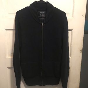 American Eagle men’s medium navy blue sweater
